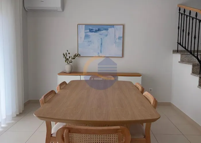 Alto Da Ria * אלבור